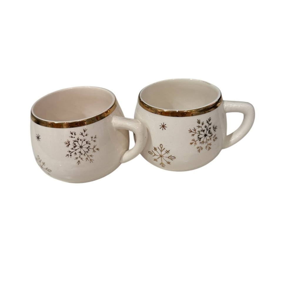 Holt Howard 1959 Porcelain Cream Gold Holiday cups 2 1/2 inch Snow Flakes VTG